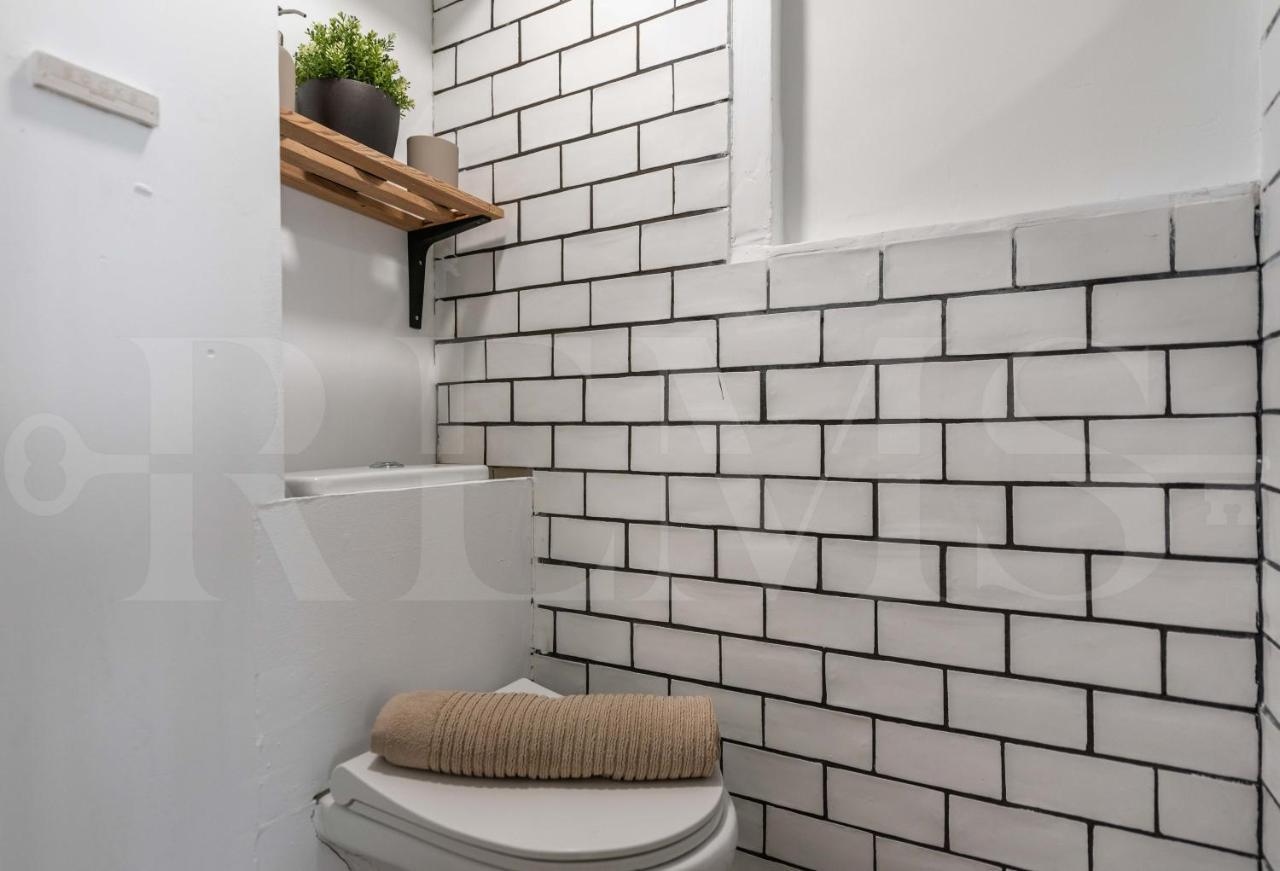 Bright Duplex Loft Next To The City Center By Rems มาลากา ภายนอก รูปภาพ